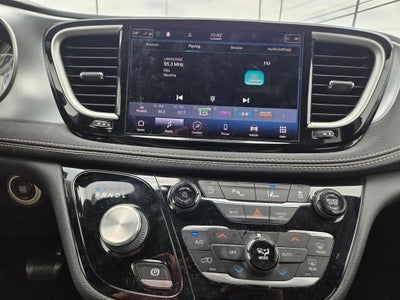 2021 Chrysler Pacifica Touring