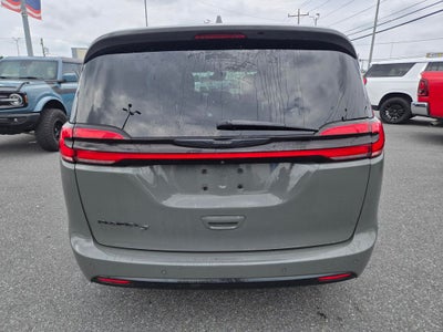 2021 Chrysler Pacifica Touring