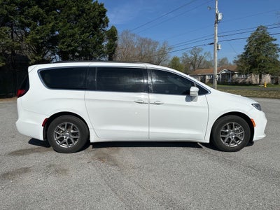 2021 Chrysler Pacifica Touring