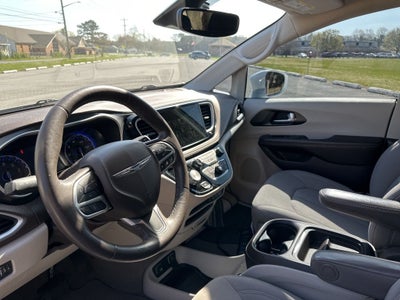 2021 Chrysler Pacifica Touring