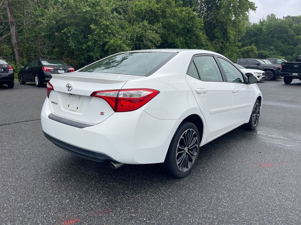 2015 Toyota Corolla S Plus