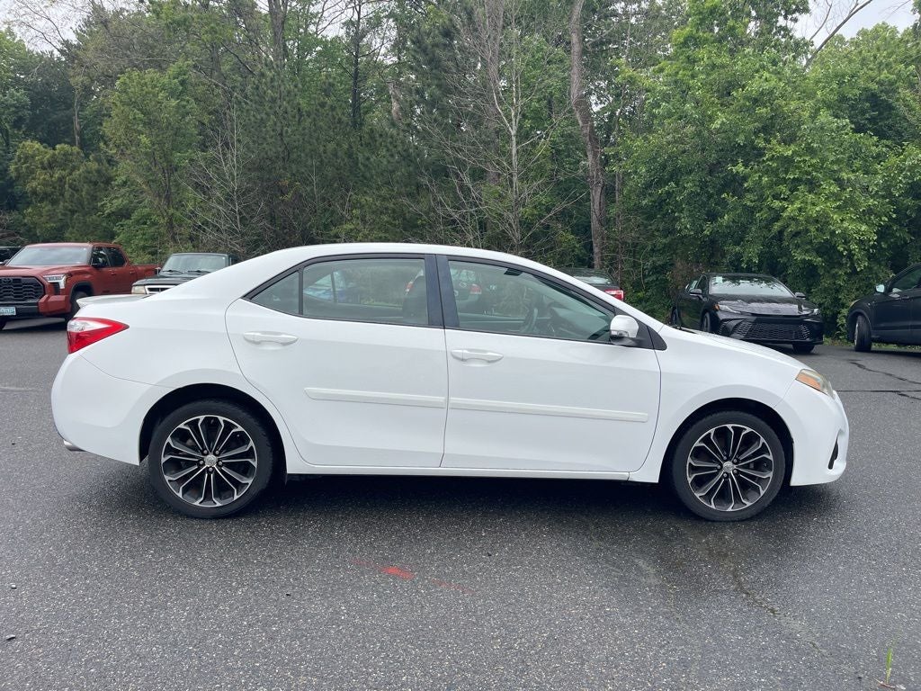 2015 Toyota Corolla S Plus
