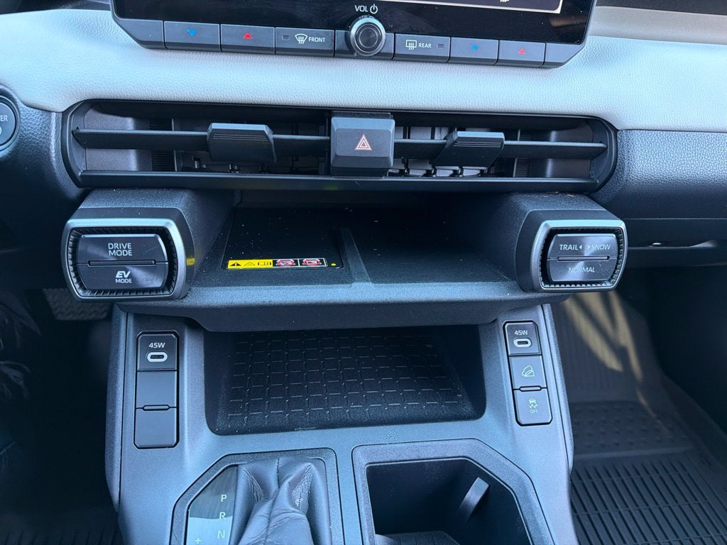 2026 Toyota RAV4 XLE