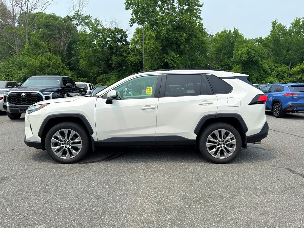 2022 Toyota RAV4 XLE Premium