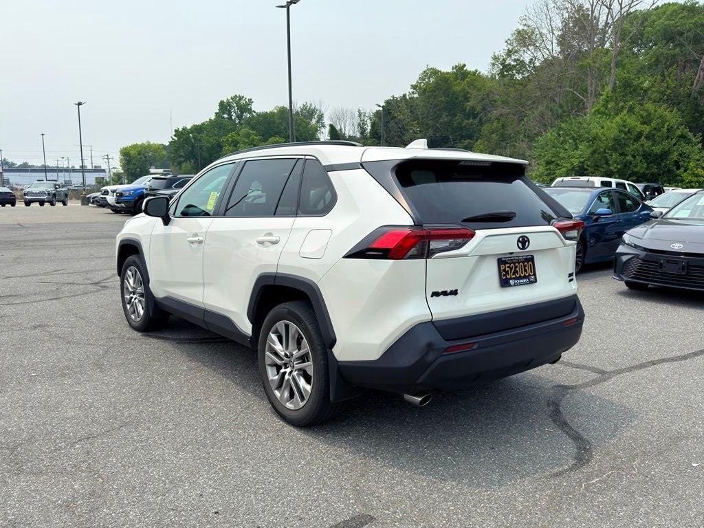 2022 Toyota RAV4 XLE Premium
