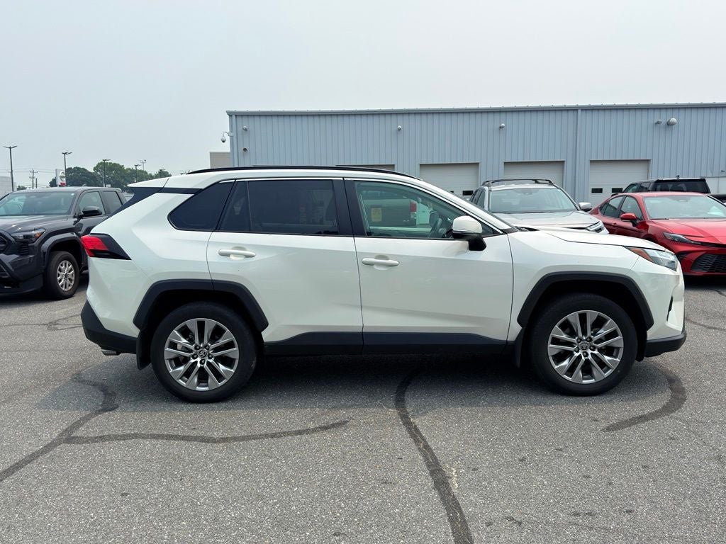 2022 Toyota RAV4 XLE Premium
