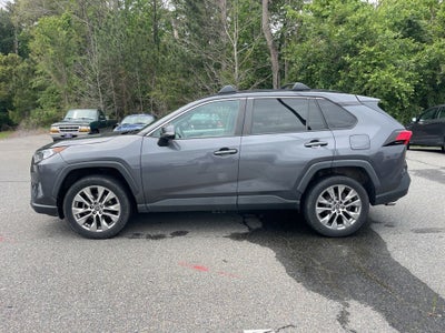 2020 Toyota RAV4 XLE Premium