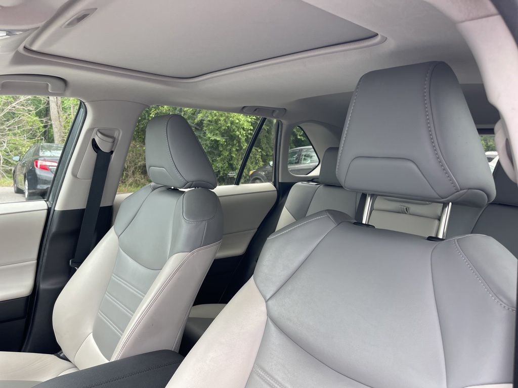 2020 Toyota RAV4 XLE Premium