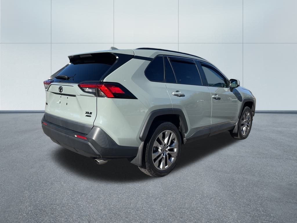 2023 Toyota RAV4 XLE Premium