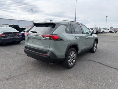 2022 Toyota RAV4 XLE Premium