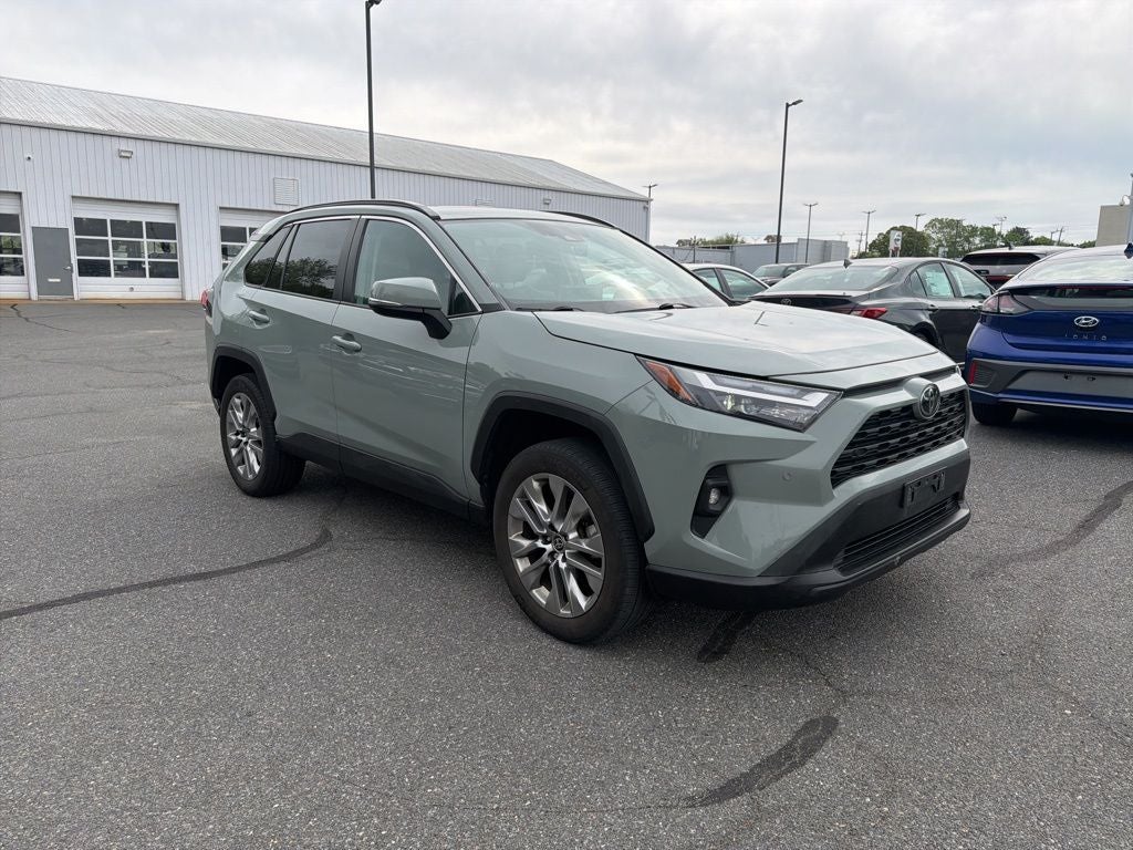 2022 Toyota RAV4 XLE Premium