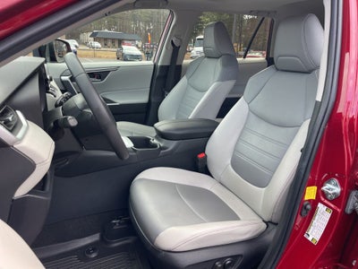 2023 Toyota RAV4 XLE Premium