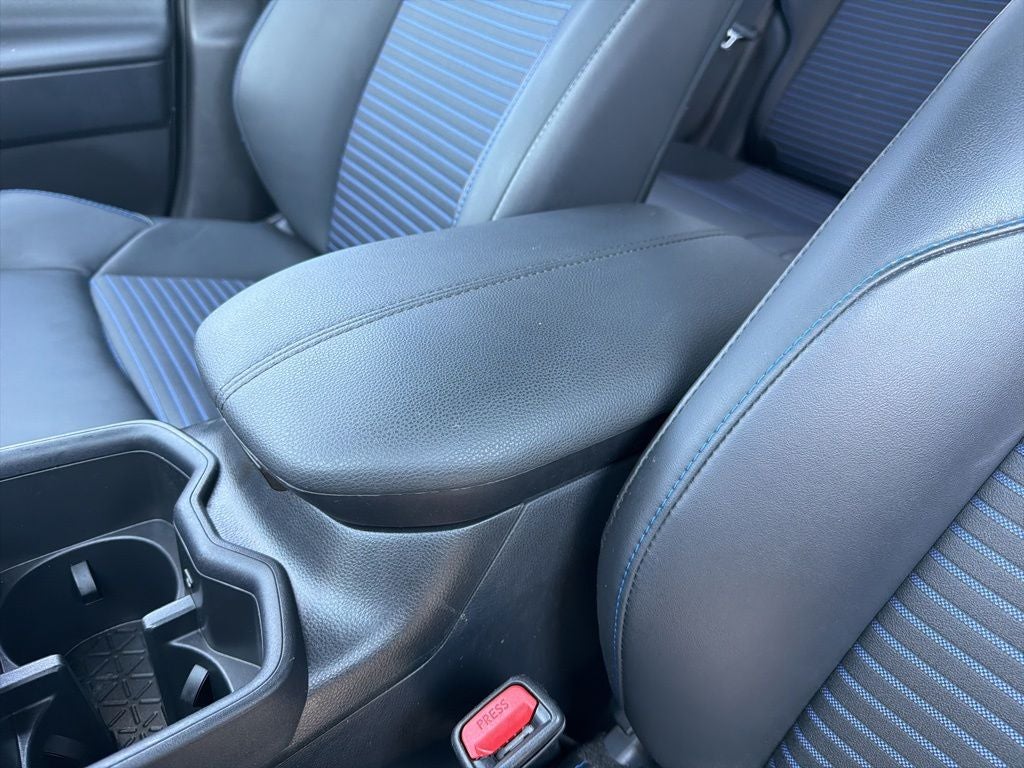2025 Toyota RAV4 Hybrid XSE