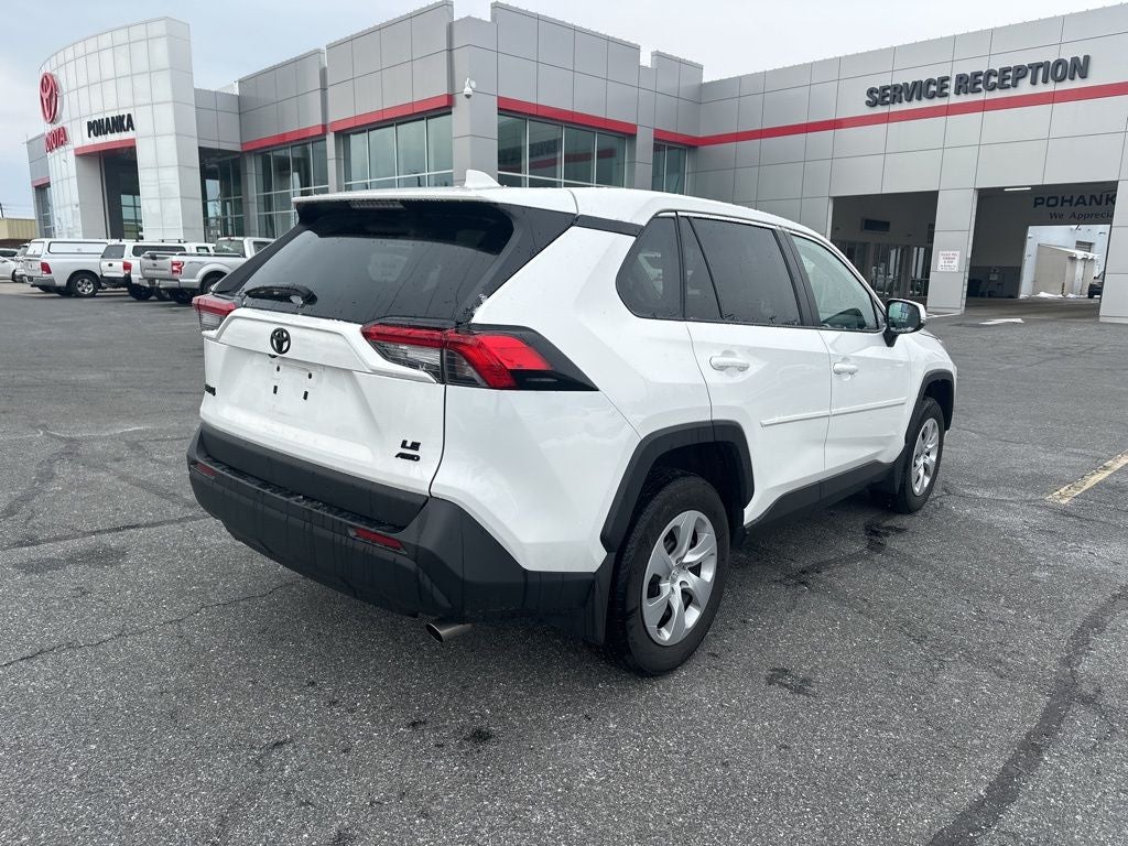 2025 Toyota RAV4 LE