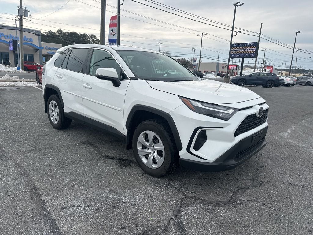 2025 Toyota RAV4 LE