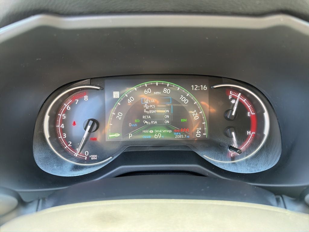 2024 Toyota RAV4 LE