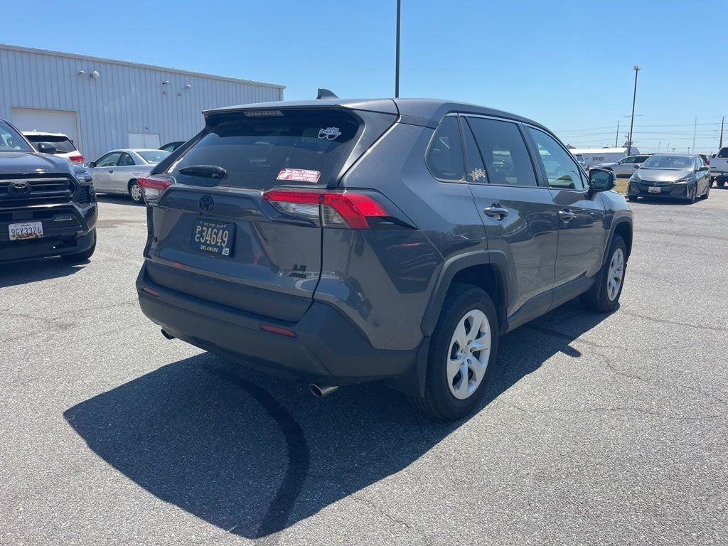 2023 Toyota RAV4 LE