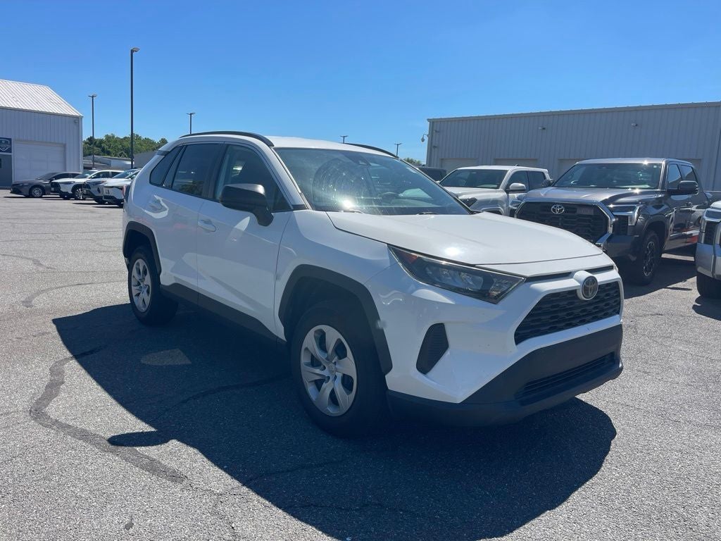 2019 Toyota RAV4 LE