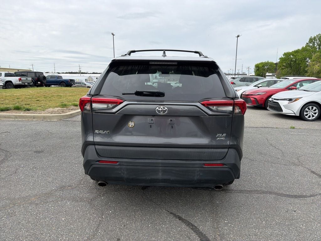 2020 Toyota RAV4 XLE