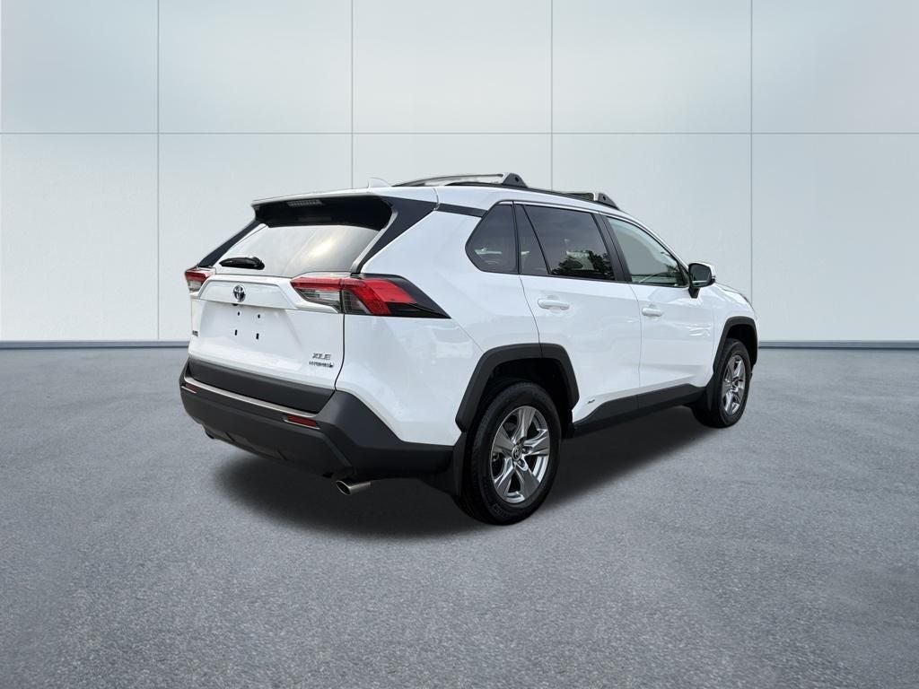 2024 Toyota RAV4 Hybrid XLE
