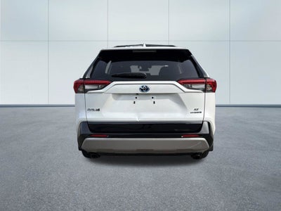 2024 Toyota RAV4 Hybrid SE