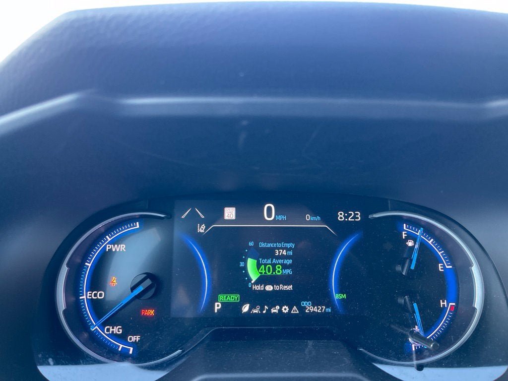 2023 Toyota RAV4 Hybrid SE