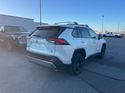 2023 Toyota RAV4 Hybrid SE