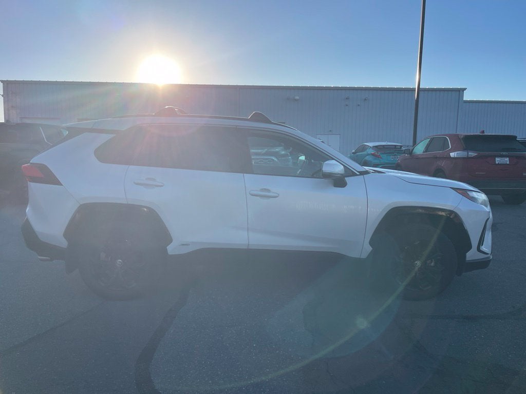 2023 Toyota RAV4 Hybrid SE