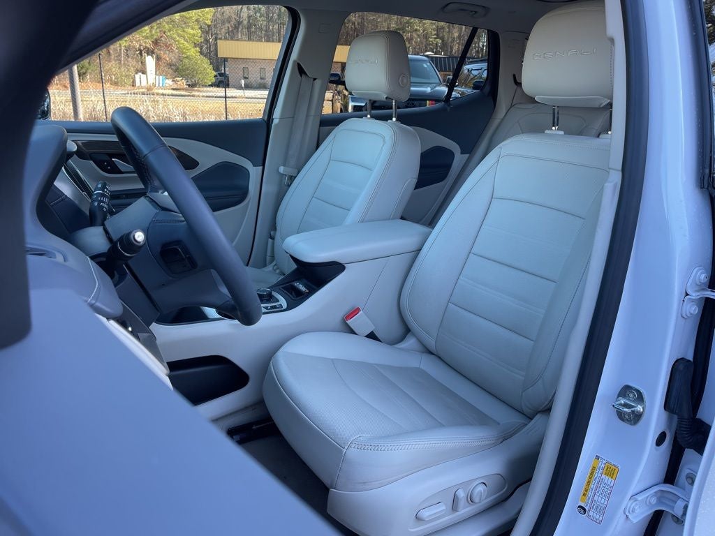 2023 GMC Terrain Denali