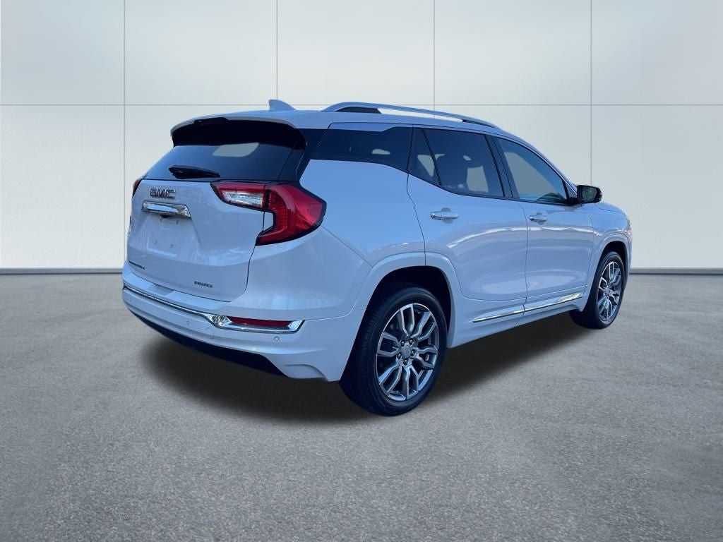 2023 GMC Terrain Denali