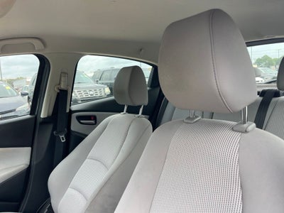 2020 Toyota Yaris LE