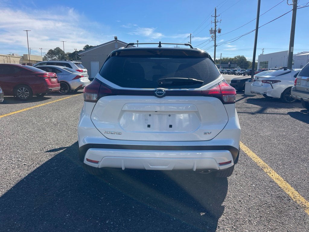 2023 Nissan Kicks SV
