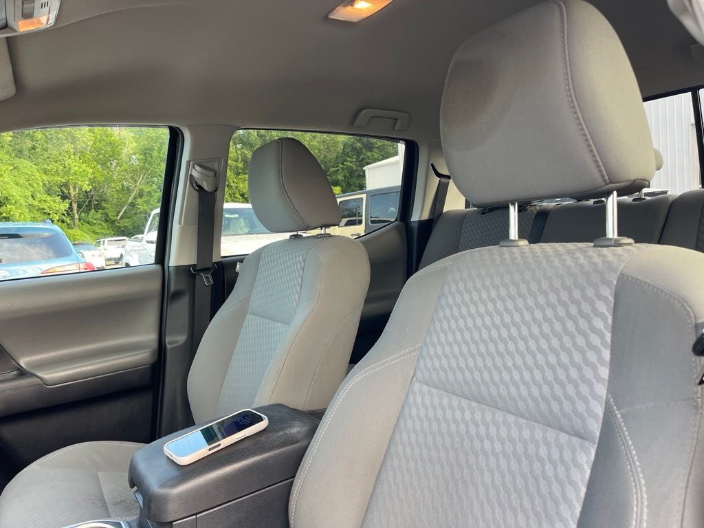 2020 Toyota Tacoma SR5 V6