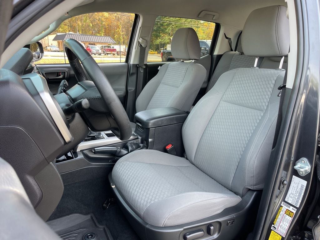 2023 Toyota Tacoma SR5 V6