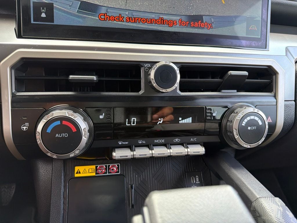 2025 Toyota Tacoma TRD Off-Road