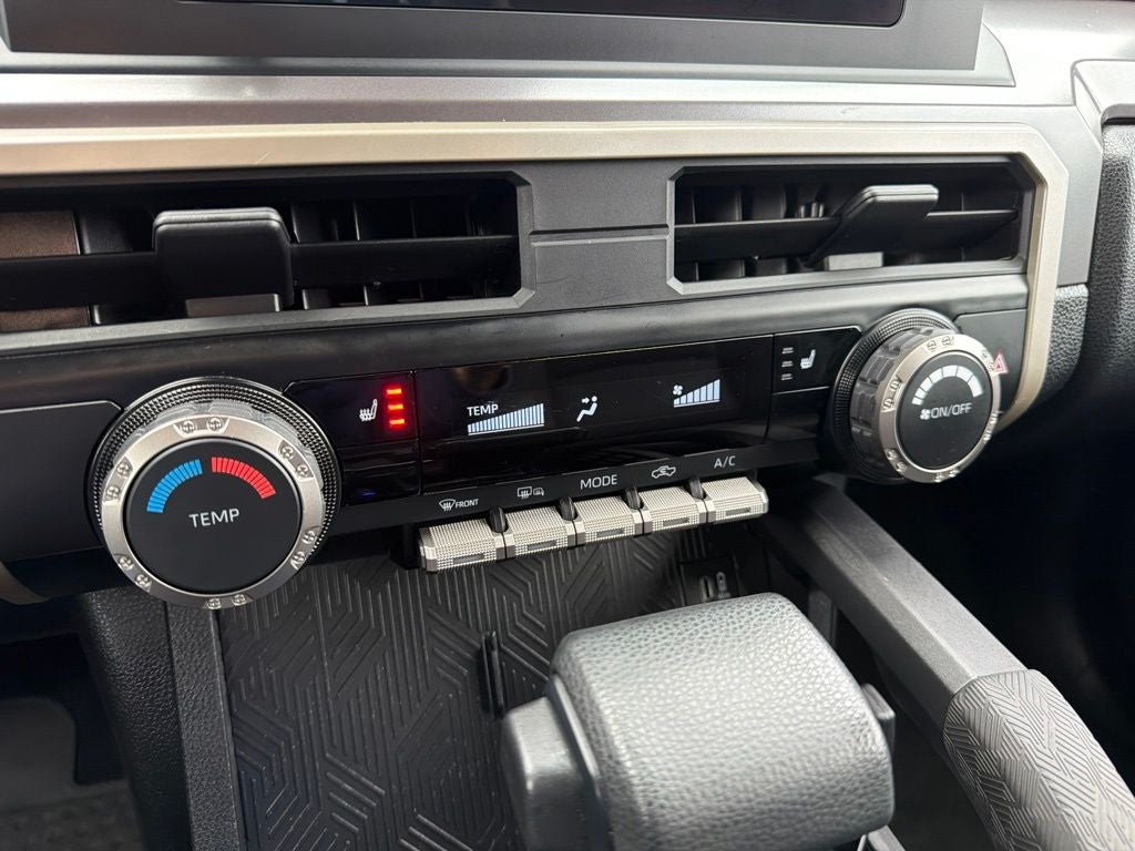2025 Toyota Tacoma SR5
