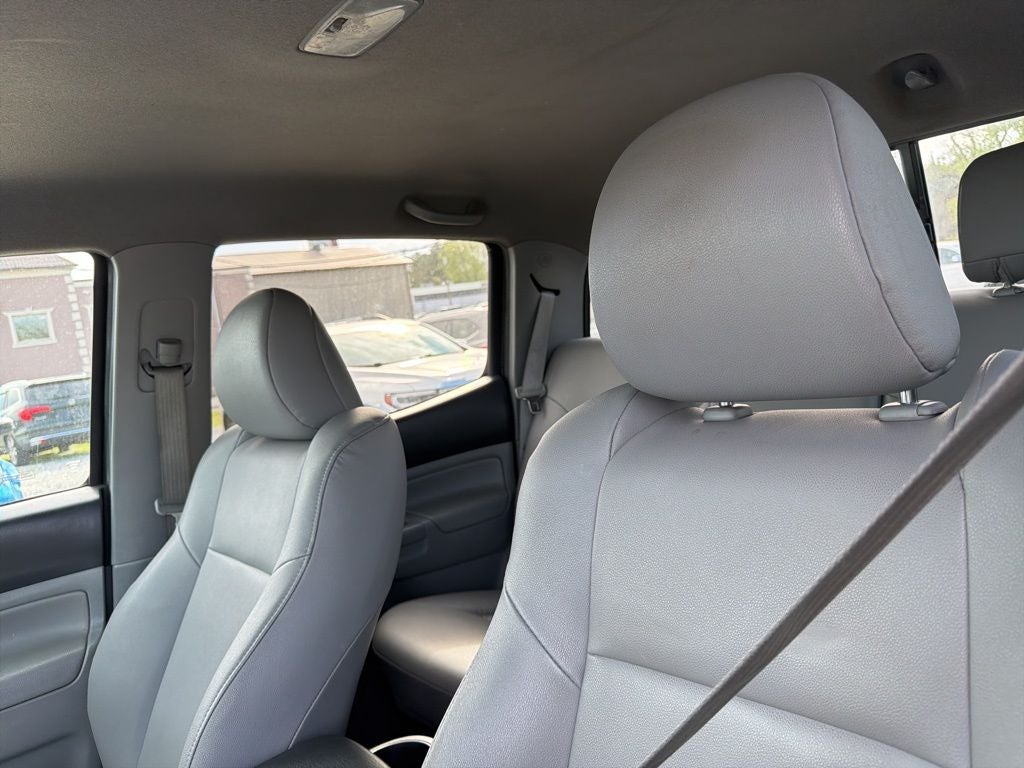 2013 Toyota Tacoma Base V6