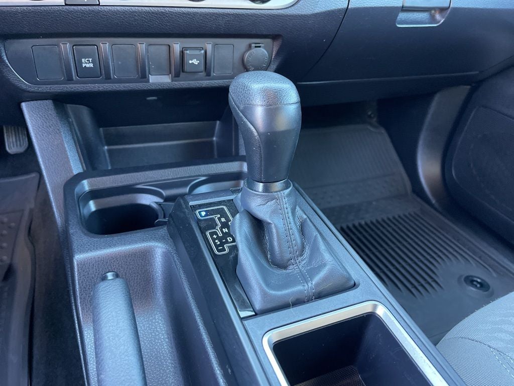 2023 Toyota Tacoma SR V6