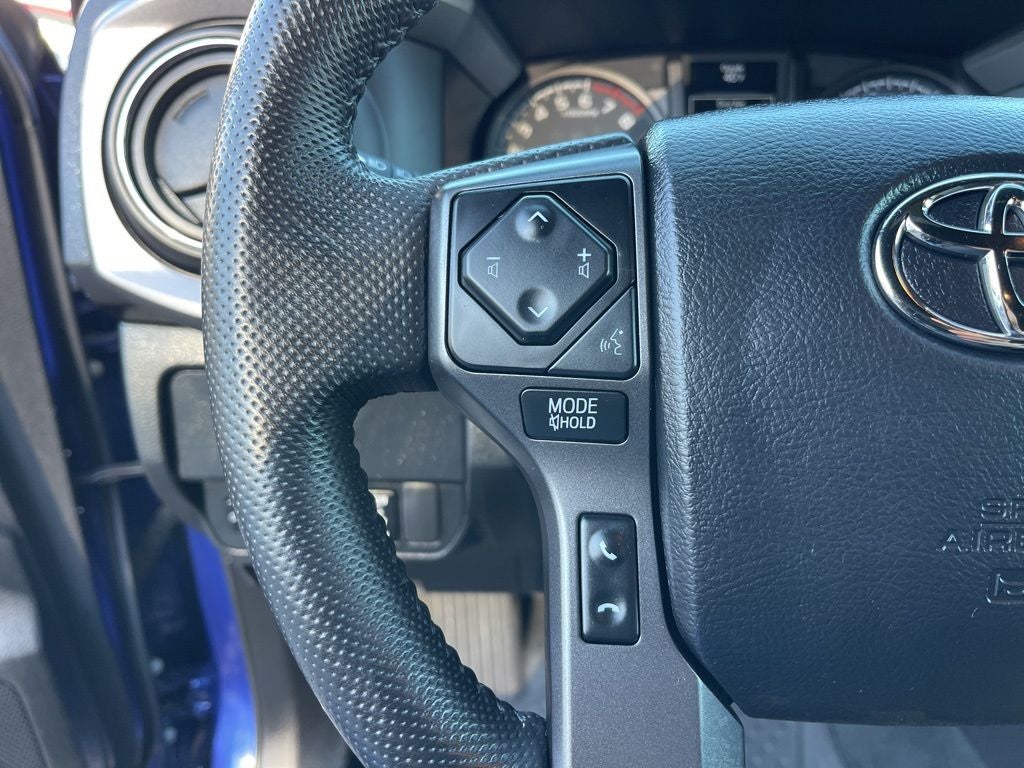 2022 Toyota Tacoma TRD Off-Road V6