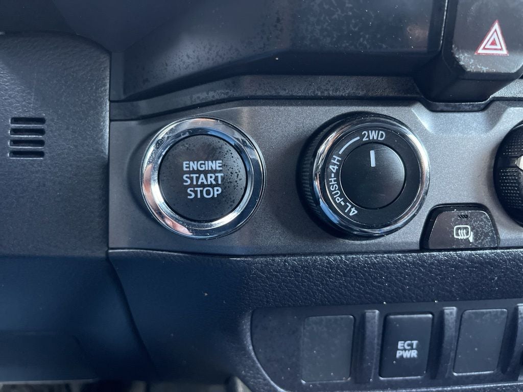 2023 Toyota Tacoma TRD Sport V6