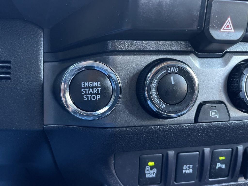 2023 Toyota Tacoma V6