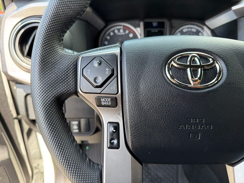 2023 Toyota Tacoma Limited V6