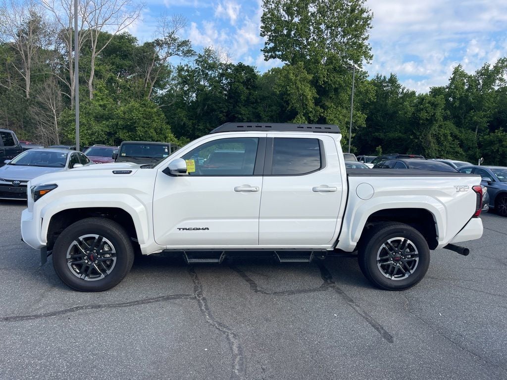 2025 Toyota Tacoma Hybrid TRD Sport