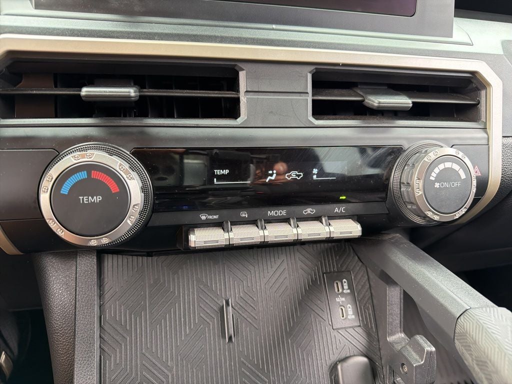 2025 Toyota Tacoma SR