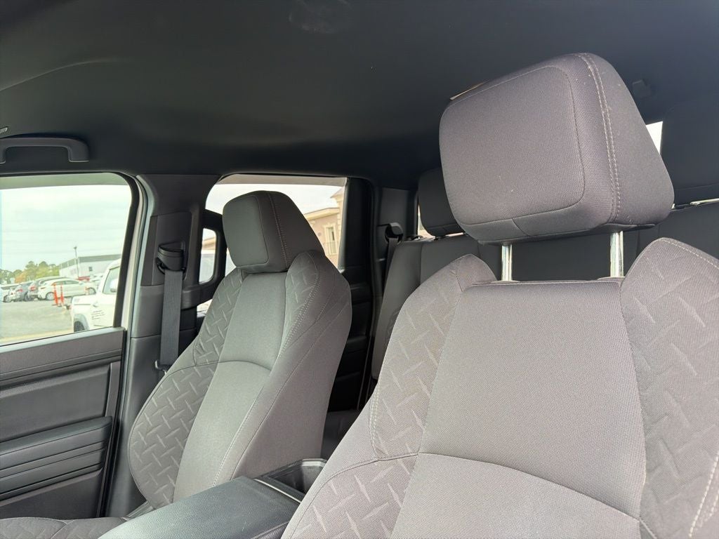 2025 Toyota Tacoma SR