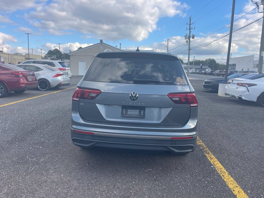 2023 Volkswagen Tiguan 2.0T SE