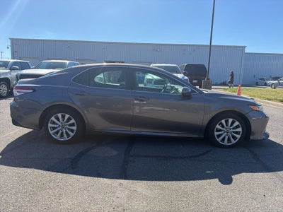 2019 Toyota Camry LE
