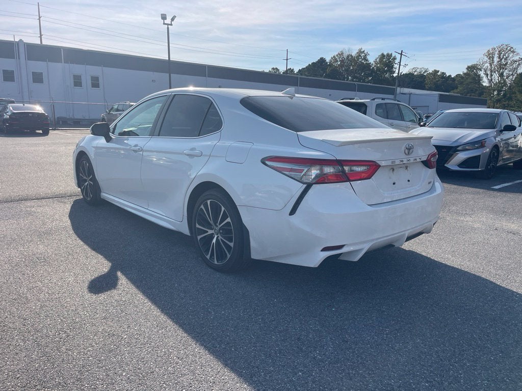 2019 Toyota Camry SE