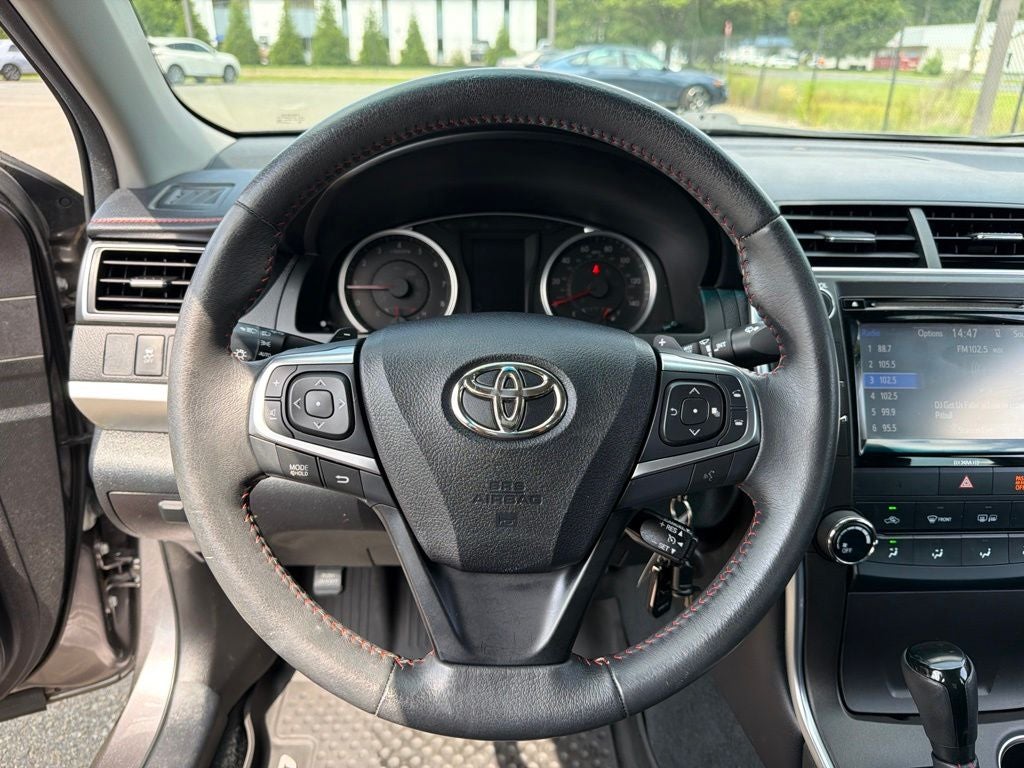 2017 Toyota Camry SE