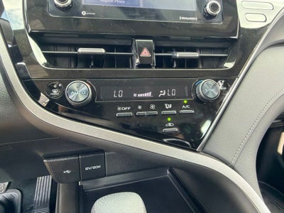 2024 Toyota Camry Hybrid LE